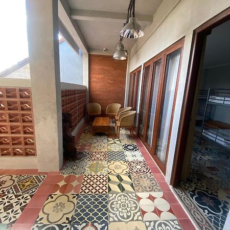 Bed and Breakfast Br Bed N Bfast Uluwatu Esterno foto